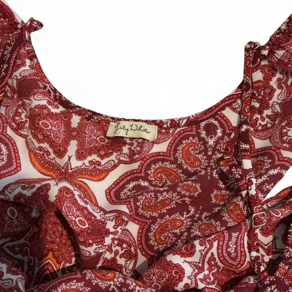 Lily White Cold Shoulder Top Women M Burgundy Medallion Paisley Lace Up - Picture 5 of 7